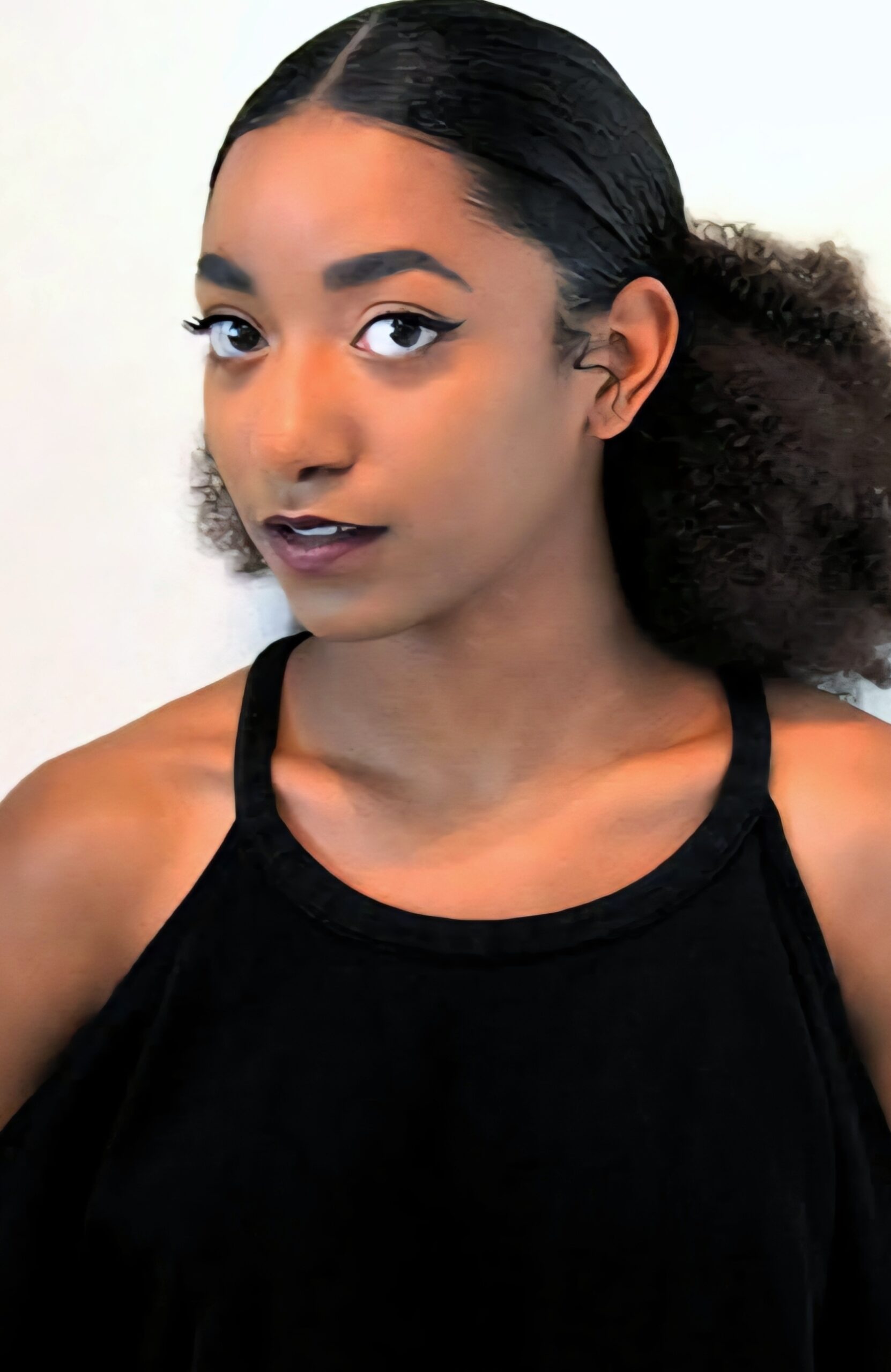 HEADSHOT1